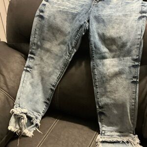 Women’s Light Blue Distressed Jeans